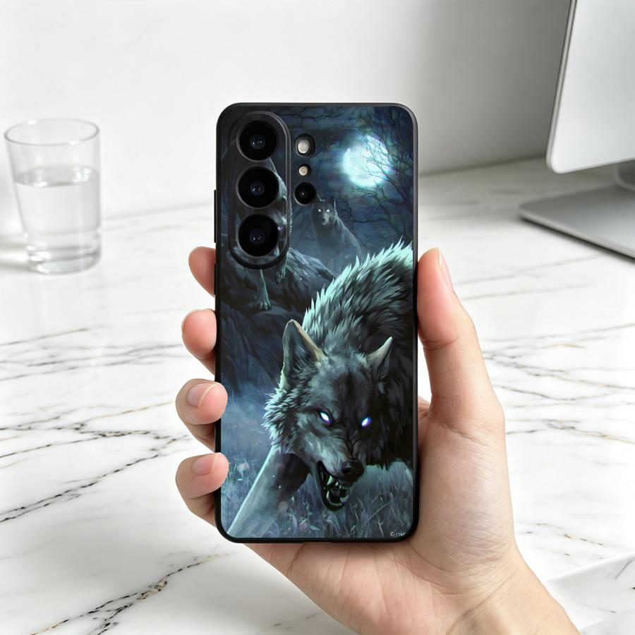 Wolf Pack Under Moon Case for  - Phone Cases Under $20 recension och pris
